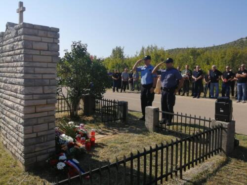 WhatsApp Image 2021-09-08 at 15.46.03 (1)