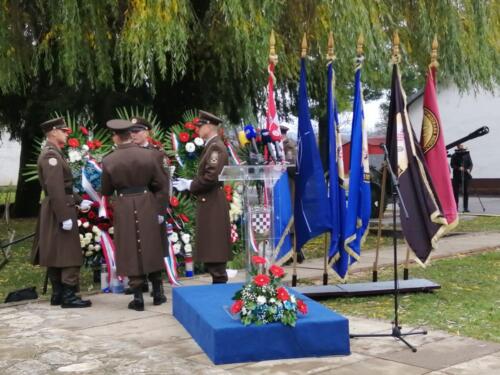 WhatsApp Image 2021-11-04 at 21.37.08 (1)