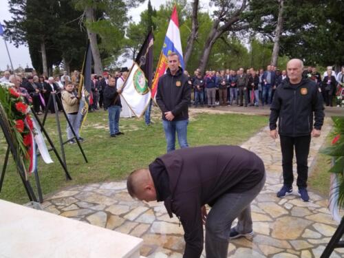 WhatsApp Image 2022-09-26 at 11.35.18 (2)