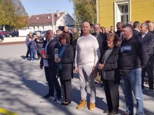 WhatsApp Image 2022-10-30 at 19.44.51 (1)