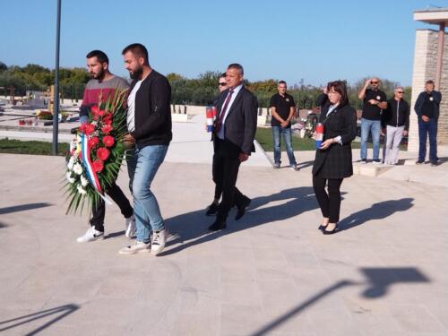 WhatsApp Image 2022-11-02 at 18.51.02 (5)